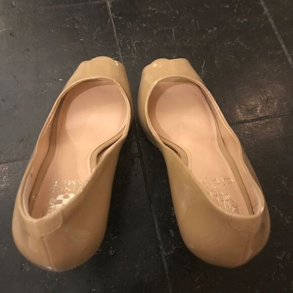 Vince Camuto Kiley Patent Leather Peep-Toe Heels 7 - Picture 5 of 9